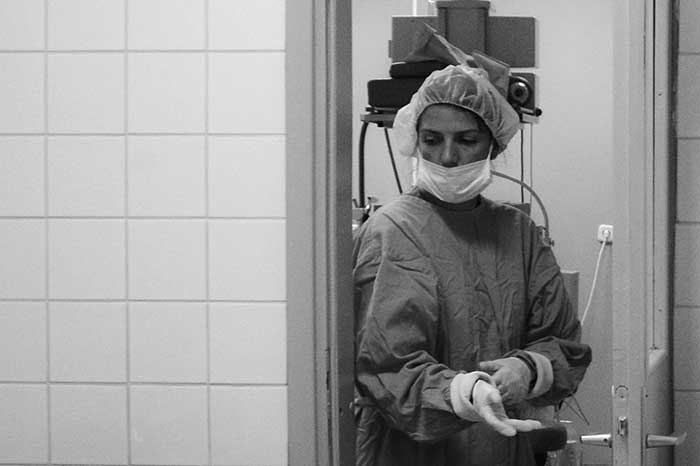 Nurse Laila Olgic at Hospital Dr. Safet Mujić | Medicinska sestra Laila Olgic u bolnici Dr. Safet Mujić